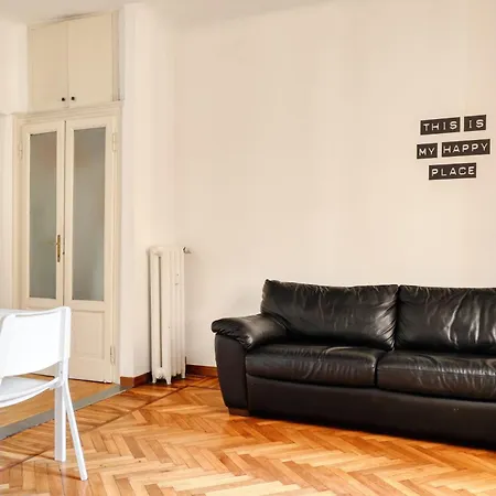 Daire Joivy Cosy 1br Flat Near Montanelli Gardens Milano