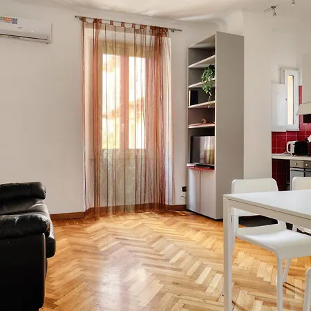 Joivy Cosy 1br Flat Near Montanelli Gardens Milano
